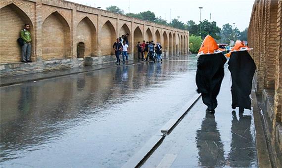 دمای هوا در بیشتر مناطق استان اصفهان 2 تا پنج درجه کاهش می یابد