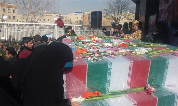اصفهان به استقبال پیکر34 شهید دفاع مقدس رفت