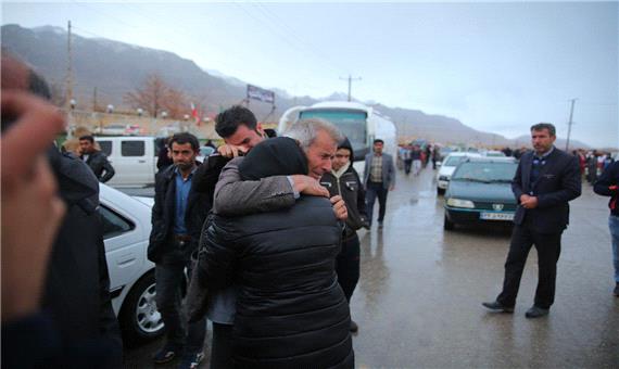 حضور خانواده های سرنشینان هواپیمای ساقط شده تهران - یاسوج در سمیرم