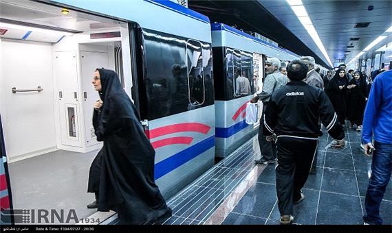 آمارِ پایین مسافر دلیل تعطیلی قطارشهری اصفهان اعلام شد