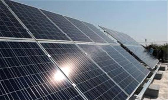 نصب پنل‌های خورشیدی زمینه‌ساز تولید برق و کسب درآمد است