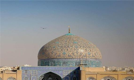مرمت تزئینات کاشیکاری مسجد شیخ لطف الله آغاز شد