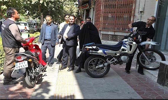 پیاده رو خیابان سروش اصفهان نفس راحت کشید