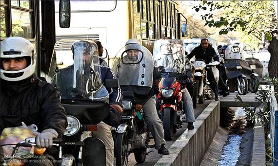 برگزاری کارگاه‌های آموزش ایمنی در موتورسواری در پارک‌های اصفهان
