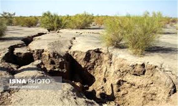 با تخلیه آب‌های زیرزمینی اصفهان مستعد زلزله می‌شود