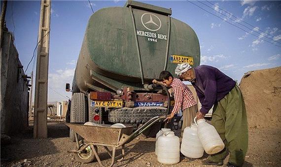 آب شرب 20 هزار خانوار روستایی اصفهان با تانکر تامین می شود