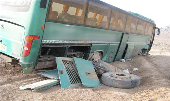 حادثه اتوبوس اصفهان- اهواز یک کشته و 7 مصدوم داشت