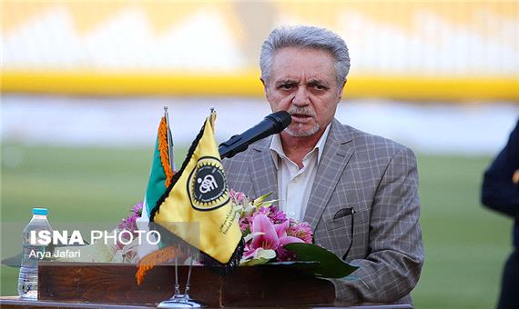 حضور بازیکن برزیلی در اصفهان کذب است