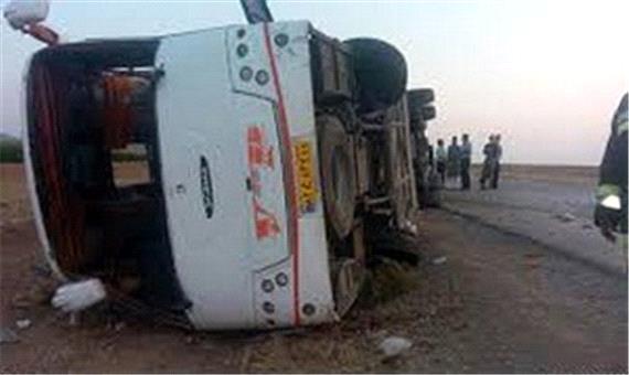 2 کشته و 20 زخمی در حادثه واژگونی اتوبوس دانش‌آموزان