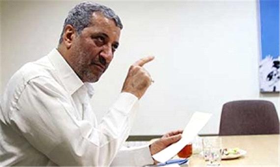 رجایی به احمدی‌نژاد: در «ولیعصر» یک چهارپایه بگذار و روی آن بشین