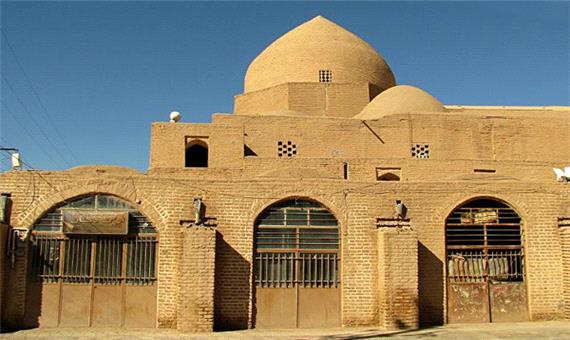 اصلاح شبکه فاضلاب محدوده باز آفرینی مسجد جامع اردستان انجام شد